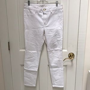 American Eagle White Jegging (AE NE(X)T LEVEL)